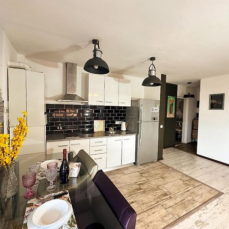 Atrium Apartment Central Free Parking 크라이오바 외부 사진